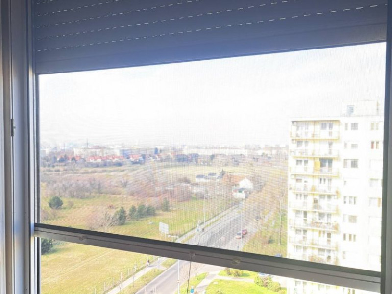 Kombinált műanyag redőny